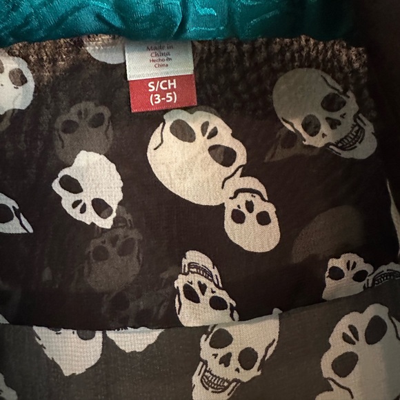 Skull top - Picture 4 of 5